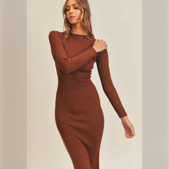 Long sleeve midi knit dress with high slit - Picture 4 of 6